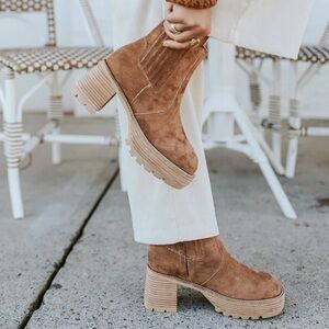 Suede Camel AUBREY Oasis Society Chunky Groovy Platform Bootie